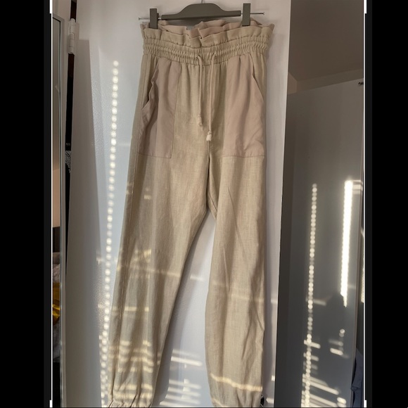 Brand new BLANK paperbag jogeger pants - Picture 2 of 6